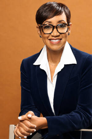 Portrait of Jolia Hill